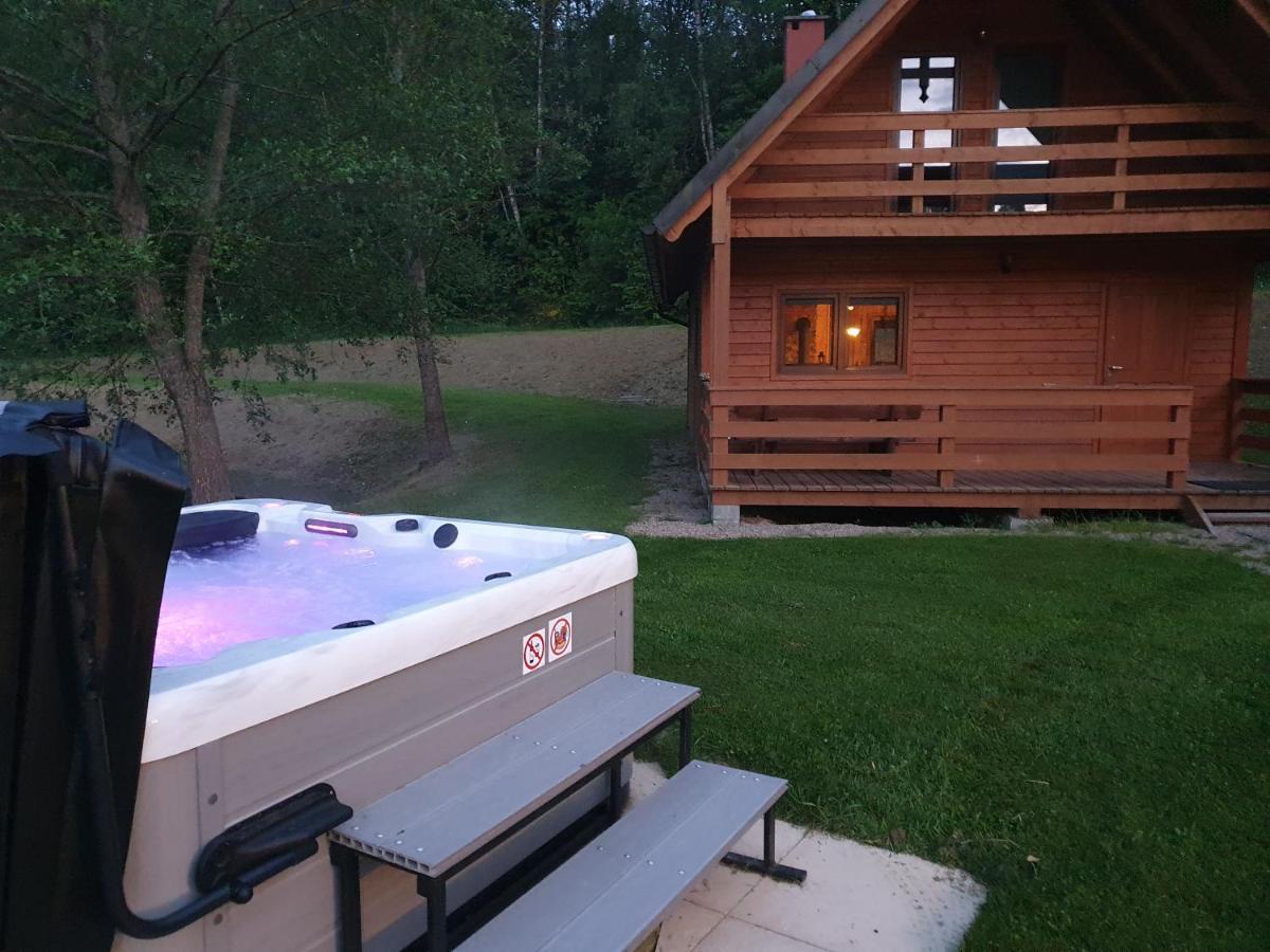 Mana Village - Jacuzzi & Sauna Barlomino Екстер'єр фото