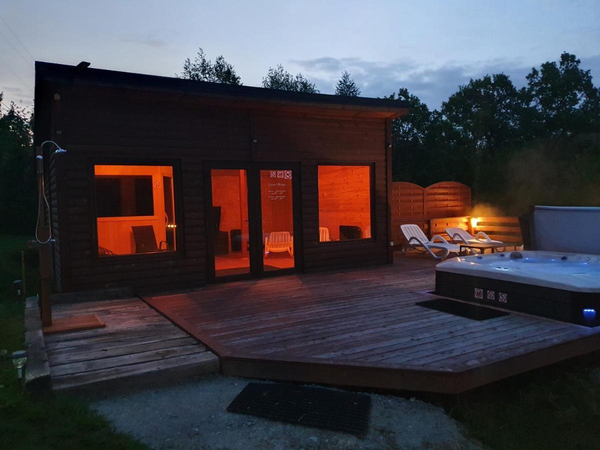 Mana Village - Jacuzzi & Sauna Barlomino Екстер'єр фото